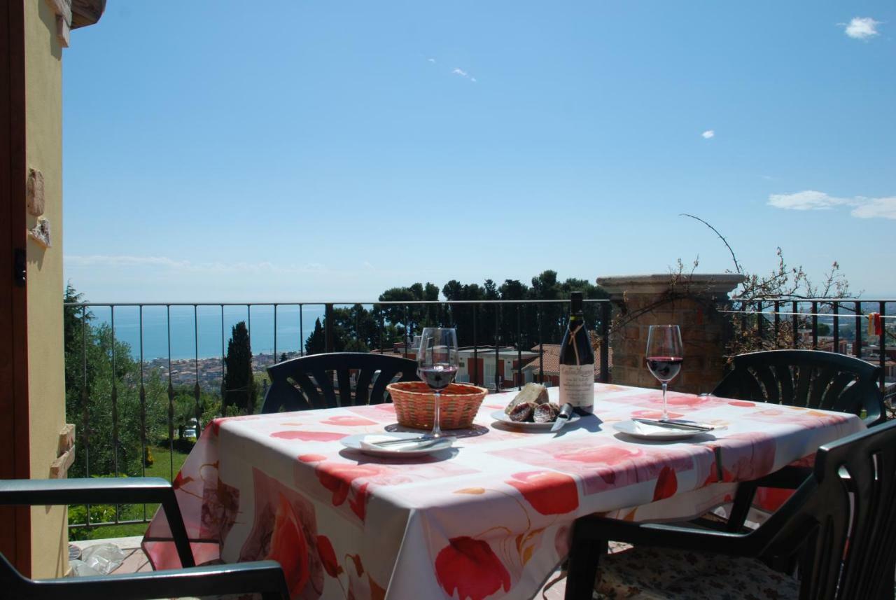 Bed & Breakfast Latteletto Tortoreto Екстер'єр фото